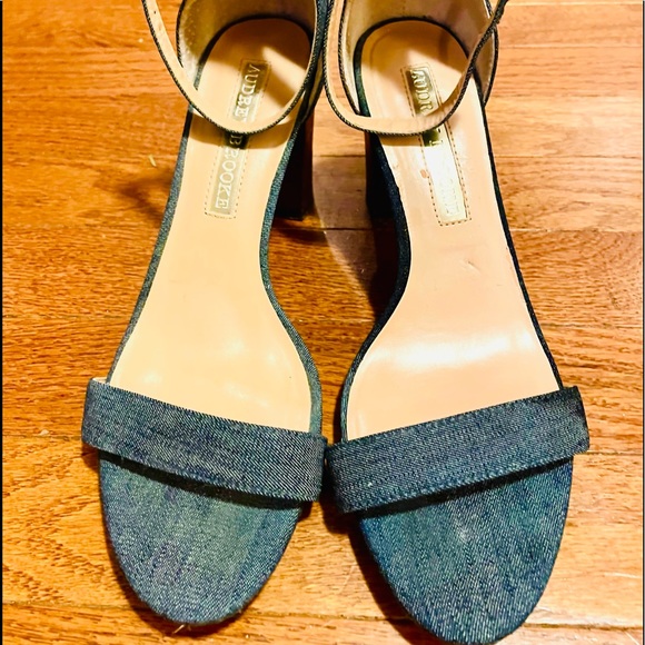 👠 Blue Jean One Toe Audrey Brooke Block Heels, Size 7.5 - Picture 4 of 4